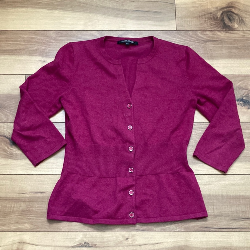 Nicole Benisti purple button down cardigan. Size M